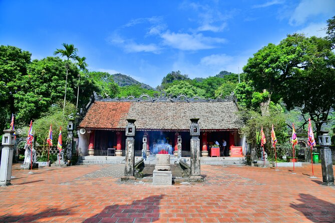 Ninh Binh 2 days 1 night Tour from Hanoi (Small Group of 9) - Hoa Lu, the ancient capital of Vietnam