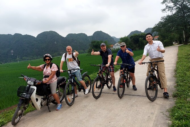 Ninh Binh 2 Days 1 Night with 4 Star Resort and Spa (Group 8) - Mua Cave and the Ngoa Long Mountain climb
