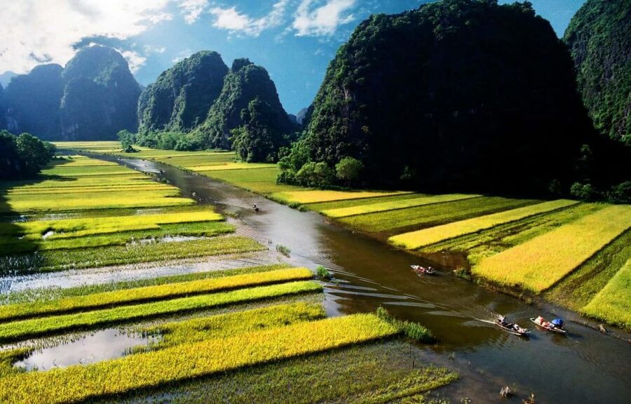 Ninh Binh 2 Days 1 Nights Small Group Of 9 Tour From Hanoi - Food, equipment, and what the $211 price covers