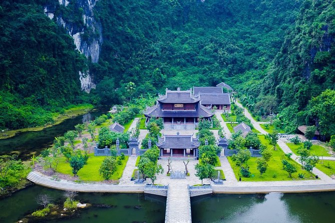 Ninh Binh - Bai Dinh Pagoda - Trang An Landscape Complex - Mua cave 1 Day Tour - How the day feels in practice