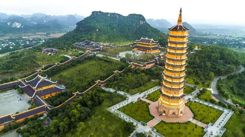 Ninh Binh: Bai Dinh, Trang An, and Mua Cave Small-Group Tour - Trang An by wooden boat: the day’s strongest experience