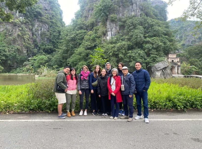 Ninh Binh Cycling Tour: Tam Coc Boat, Mua Cave & Rural Life - The Mua Cave climb and Ninh Binh’s big view