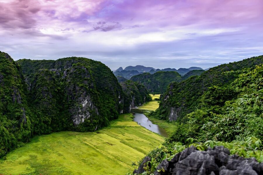 Ninh Binh Daily: Hoa Lu, Mua Cave, Tam Coc, Bike & Swimming - Key points to know before booking
