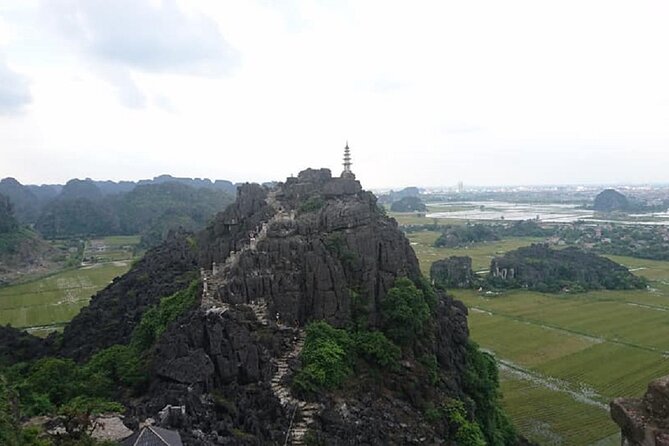 Ninh Binh Daily Tour All-Inclusive Bus, Guide, Lunch & Activities - Mua Cave and the climb option