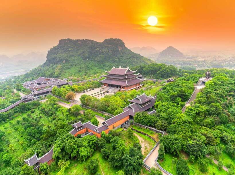 Ninh Binh Day Tour: Bai Dinh, Trang An, Mua Cave from Hanoi - Why this Ninh Binh day trip works from Hanoi