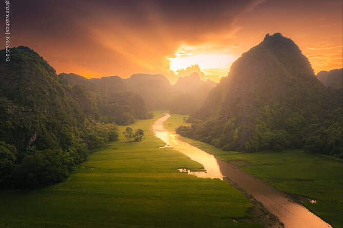 Ninh Binh Day Tour Hoa Lu,Bai Dinh Trang An,Tam Coc, Mua Cave - Leaving Hanoi for Hoa Lu