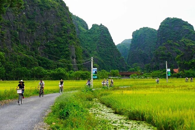 Ninh Binh Day Tour Tam Coc Mua Cave Hoa Lu Buffet Lunch Limousine - Buffet lunch near Tam Coc