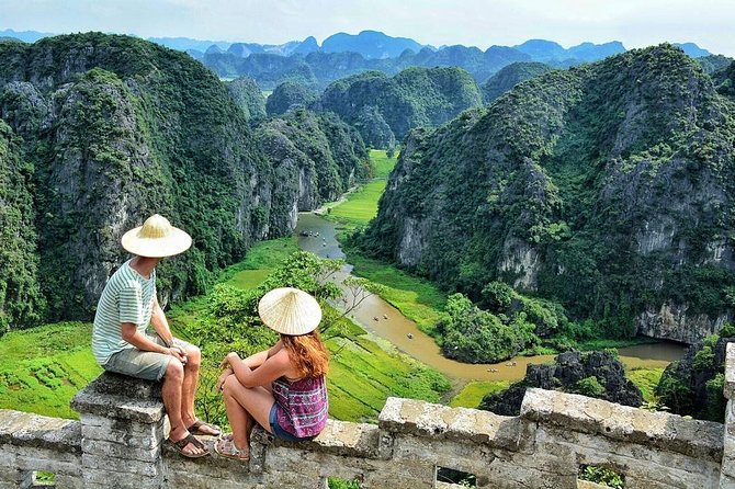 Ninh Binh Day Tour to Hoa Lu Trang An Mua Cave with Buffet Lunch - Who should book this experience