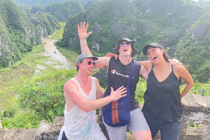 Ninh Binh Day Tour To Visit Hoa Lu -Tam Coc/ Trang An - Mua Cave - A local buffet before the boat ride