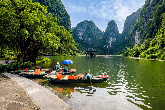 Ninh Binh Day Trip: Hoa Lu-Trang An/Tam Coc-Mua Cave-Cycling-Boat - The return to Hanoi and the cost of a packed day