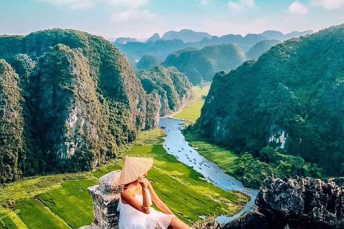 Ninh Binh full day-Hoa Lu temple & biking, Tam Coc boat trip, Dragon mountain - Transport, group size, and guide service