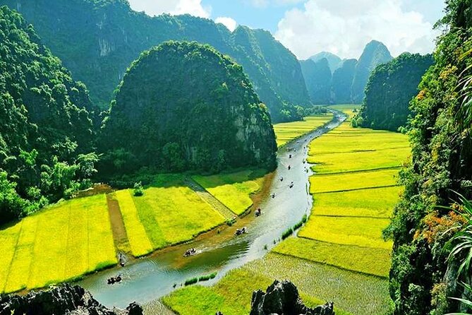 Ninh Binh Full Day Tour From Hanoi to Hoa Lu, Tam Coc, Mua Cave - Mua Cave and the almost 500-step climb