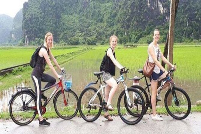 Ninh Binh Full Day Tour to Hoa Lu Trang An Mua Cave Small Group - Hoa Lu Ancient Capital: Vietnam’s early royal center