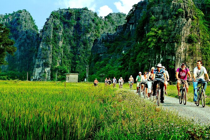 Ninh Binh Full Day Tour with Hoa Lu, Tam Coc and Mua Cave - A Long Return to Hanoi