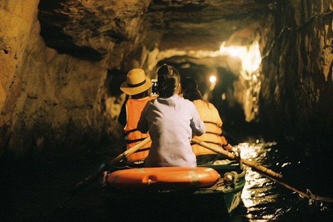 Ninh Binh Full-Day Trip to Trang An Mua Cave Hoa Lu Buffet Lunch - Climbing Mua Cave for the best view