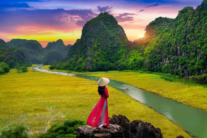 Ninh Binh Heritage Full Day Tour with Buffet Lunch and Limousine - Hoa Lu and the temples of two early kings