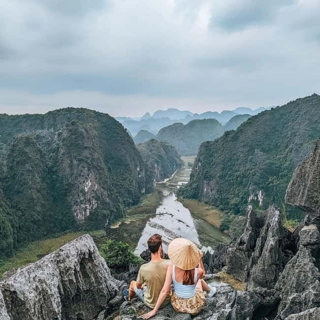 Ninh Binh: Hoa Lu, Bai Dinh, Trang An, and Mua Cave Tour - Trang An by bamboo boat