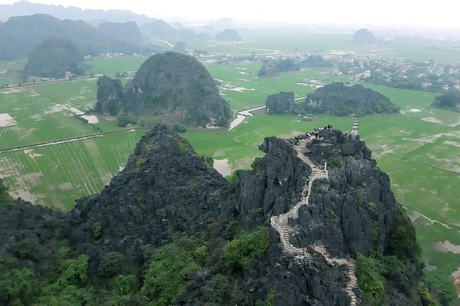 Ninh Binh - Hoa Lu - Tam Coc - Mua cave Day Trip: Hiking, boat trip, Bike, lunch - Leaving Hanoi early in the morning