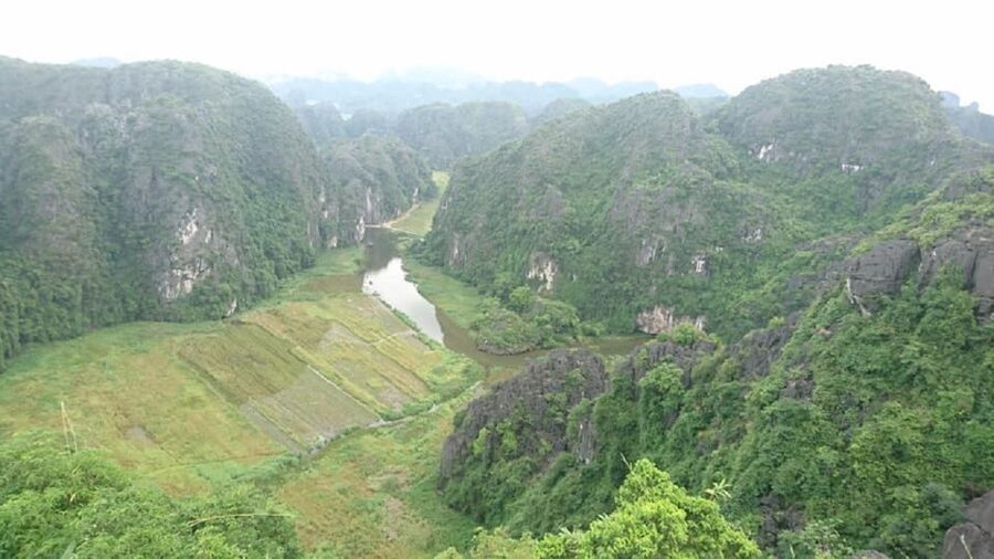 Ninh Binh - Hoa Lu - Tam Coc - Mua Caves & Buffet Lunch - Forty-five minutes on a village bicycle