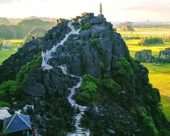 Ninh Binh : Hoa Lu, Trang An & Mua Cave 1 Day Trip - Three hours on the Trang An river