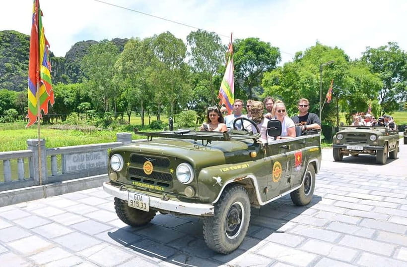 Ninh Binh Jeep Ride: Coi Khe, Mua Cave Sunset & Hoa Lu Night - The guide and vehicle matter here