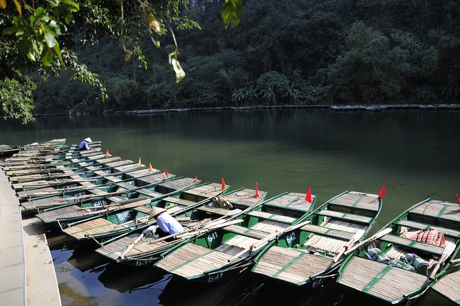 Ninh Binh Photo Explorer - Hang Mua and the 500-step climb