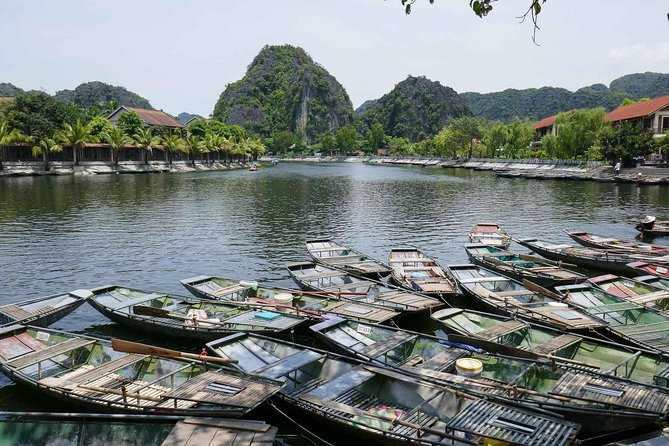 Ninh Binh Private VIP Tour - Cycling and walking through rural Ninh Binh