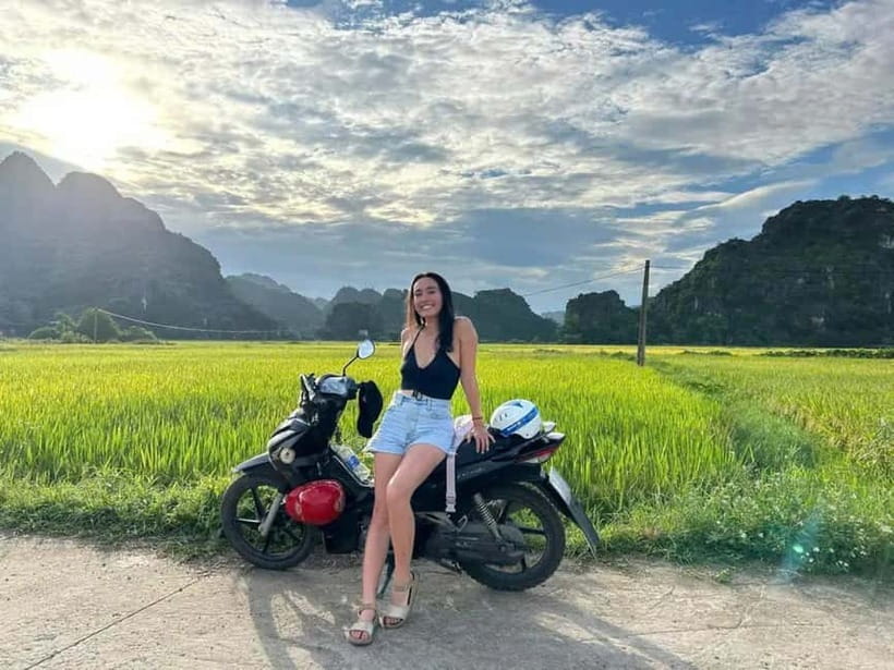 Ninh Binh Sunset Motorbike: Mua Cave, Coi Khe & Hoa Lu Town - Safety, comfort, and timing