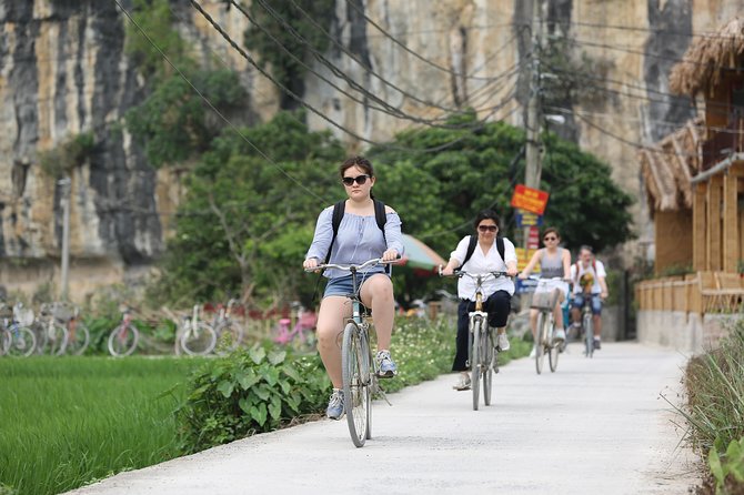 Ninh Binh Trang An Hoa Lu temple, Mua cave - Small & luxury 1Day - Local lunch with goat meat and vegetarian choices
