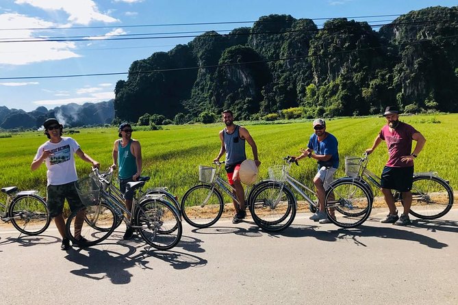 Ninh Binh Trang An Hoa Lu temple, Mua cave - Small & luxury 1Day - Two hours on the Trang An waterways