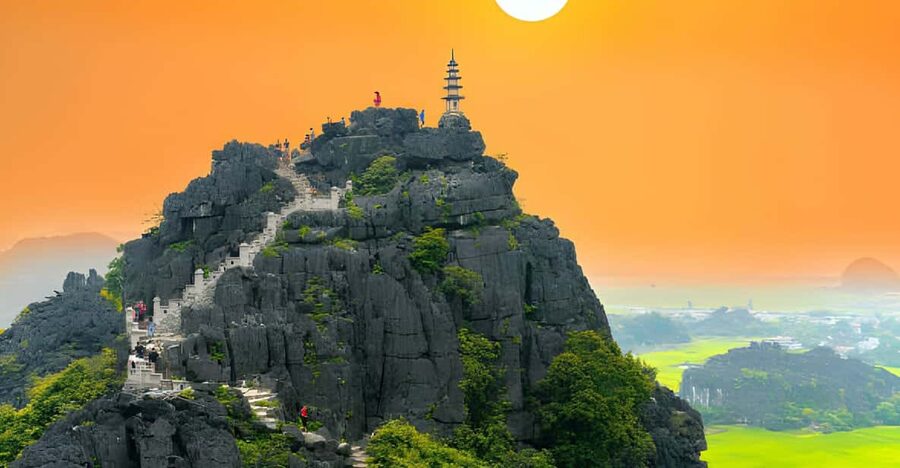 Ninh Binh - Trang An - Mua Cave Day Trip with All-inclusive - Key points at a glance
