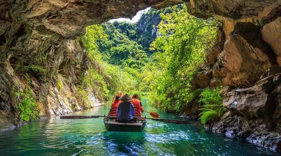 Ninh Binh - Trang An - Mua Cave Day Trip with All-inclusive - Why this day trip works so well