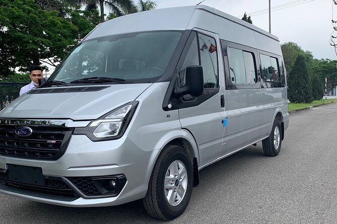 Noi Bai Airport transfer to Hotel or Vice versa - Who should book this transfer