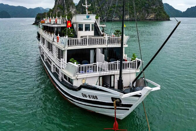Oasis Bay Party Cruise 3 Days 2 Nights - Ha Long Bay Tour - Day two: from the boat to Cat Ba