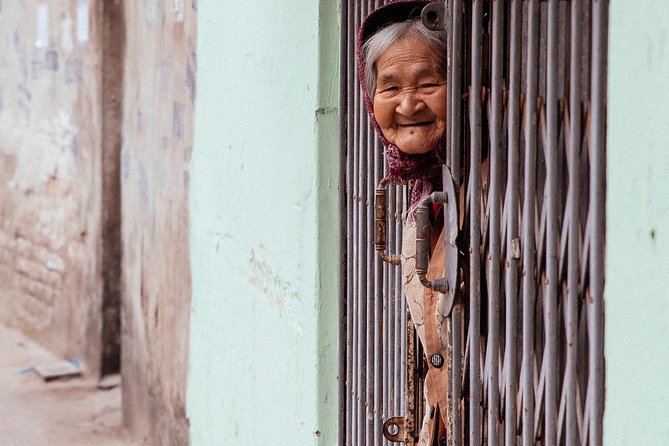 Off the Beaten Track in Hanoi: Private City Tour - Key points to know before you book