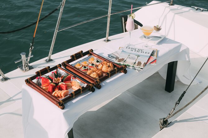 [OFFICIAL]Scarlet Pearl Cruises 5++stars &CATAMARAN ULTRA LUXURY - Kayaking through Sang Cave