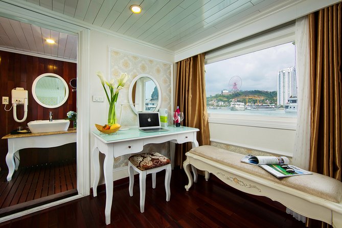 (Official) Signature Royal Cruise - 02 days 01 night program - Checkout, brunch, and the return to the pier