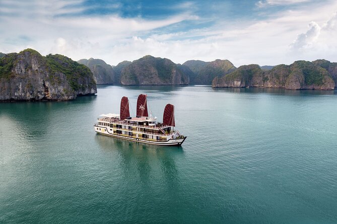 Orchid Cruises Halong Bay 2Day/1Night on 5 Star - Meals, service, and the social side of the boat
