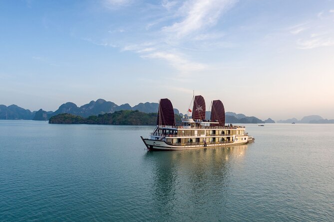 Orchid Trendy Cruises 2Days/1 Night 5 Star Cruises - Why this cruise is different from a standard Halong Bay visit