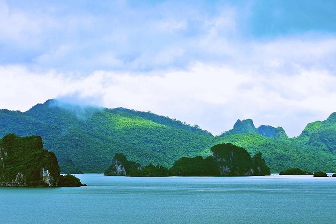 Overnight Bai Tu Long Bay and Ha Long Bay Cruise - Cong Do Island and the cave visit