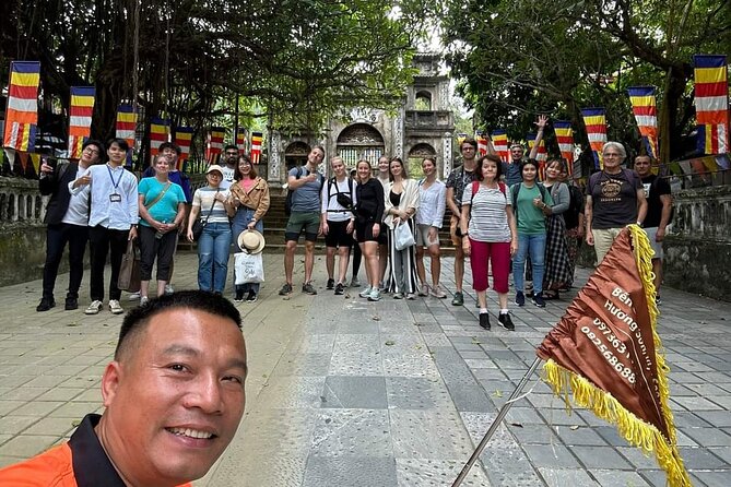 Perfum Pagoda Full Day - Heaven Kitchen Pagoda and Le Dynasty architecture