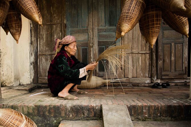 Photo Tour to Capture The Vanishing Craft of Making Fish Traps - Photographing people with care