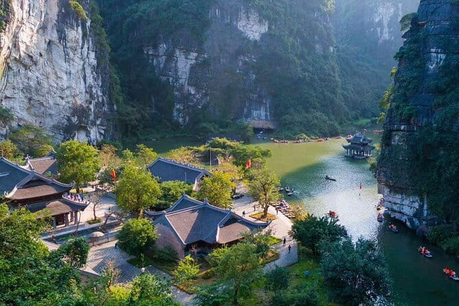 Private 1 day in Ninh Binh with Hoa Lu, Trang An and Mua cave - Why this private Ninh Binh day works
