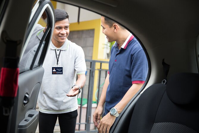 Private Airport Transfer: Noi Bai (HAN) to Hanoi Center - Key points at a glance