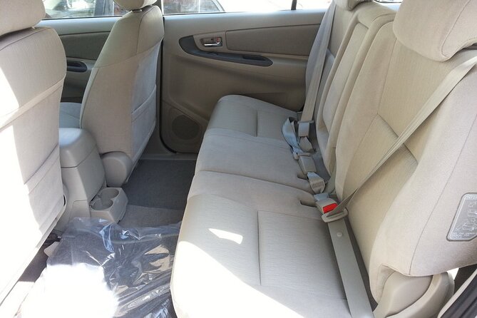 Private car transfer from Hanoi Airport to Hotels - Finding your chauffeur in the arrivals hall