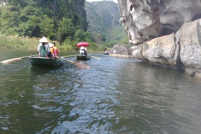 Private Early Morning Tour in Hanoi City - The optional Hồ Tây early market