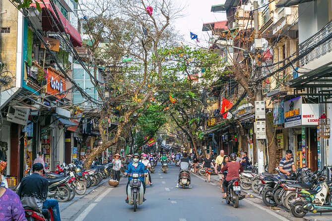 Private Experience Hanoi City, Food Street, Bat Trang Ceramic - Guides, group size, and the pace of the day