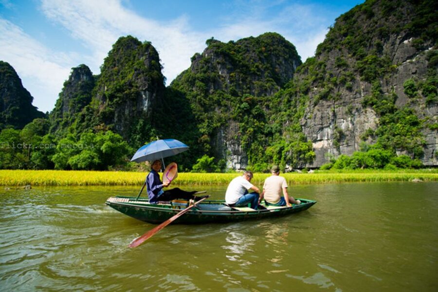 Private Full Day Tam Coc, Cuc Phuong National Park W/ Lunch - Key points at a glance