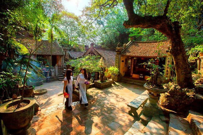 Private Full-Day Tour to Halong Bay from Hanoi - Who should book this Halong Bay tour?