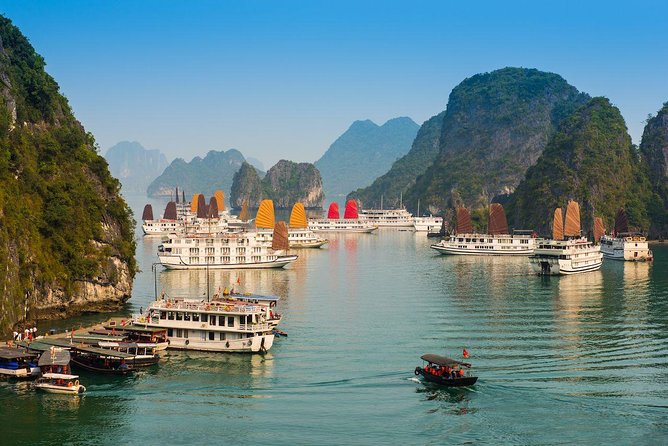 Private Halong Bay Sailing Cruise from Hanoi - The 90 Steps to Dau Go Cave